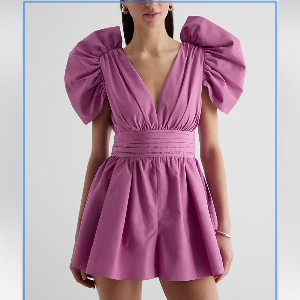 Express Puff Sleeve Pleated Romper
